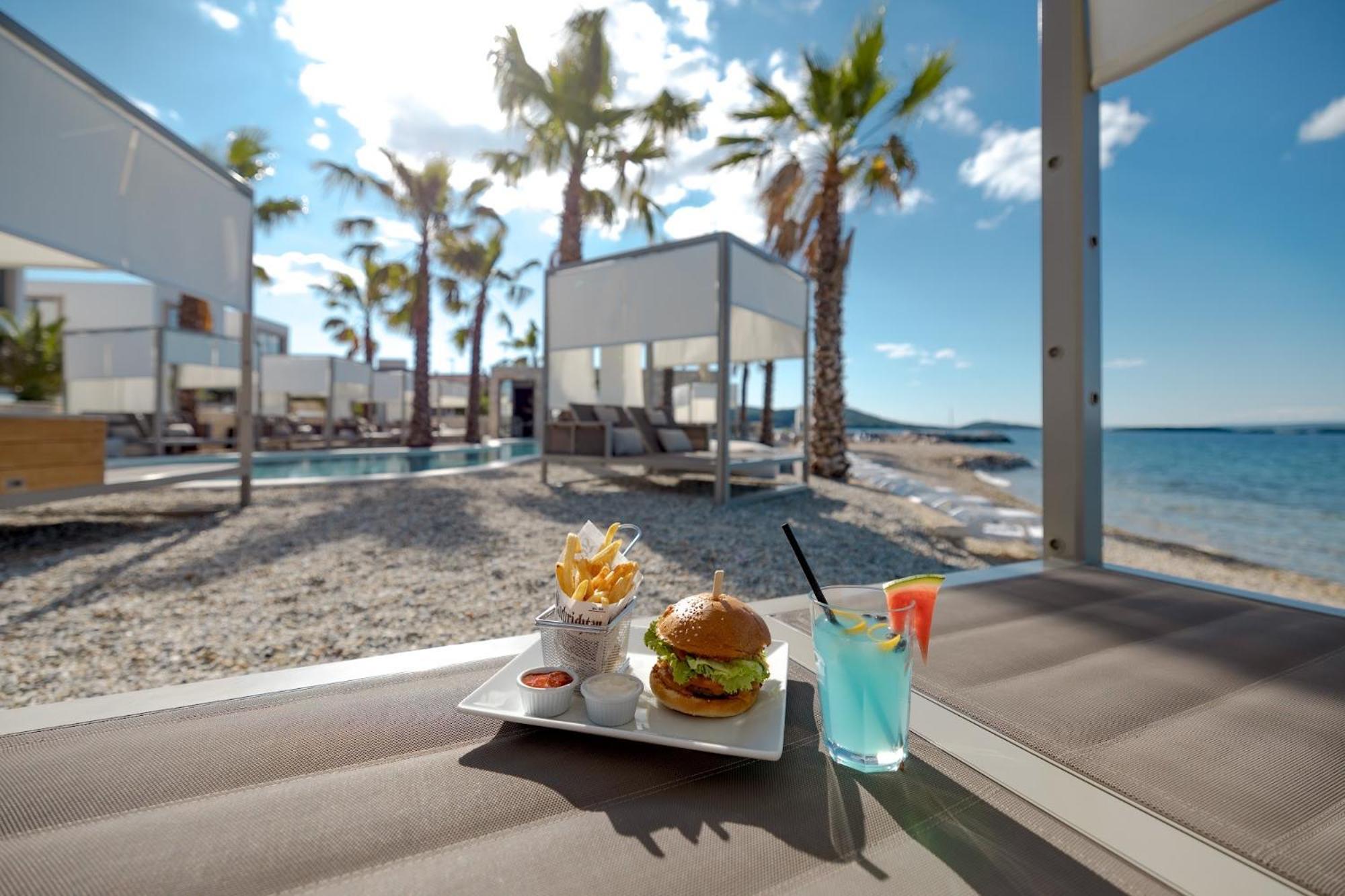 The Palms Resort Tkon Esterno foto